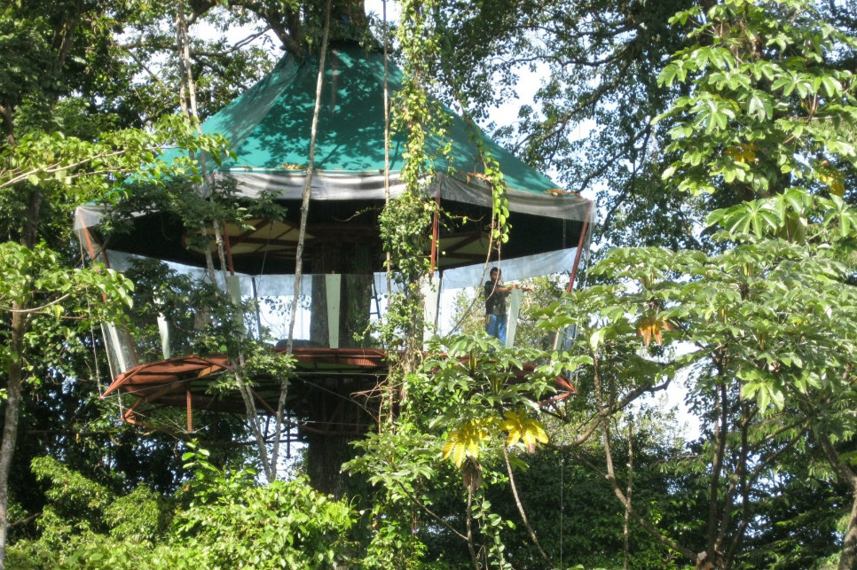 Une cabane dans les arbres au Costa-Rica